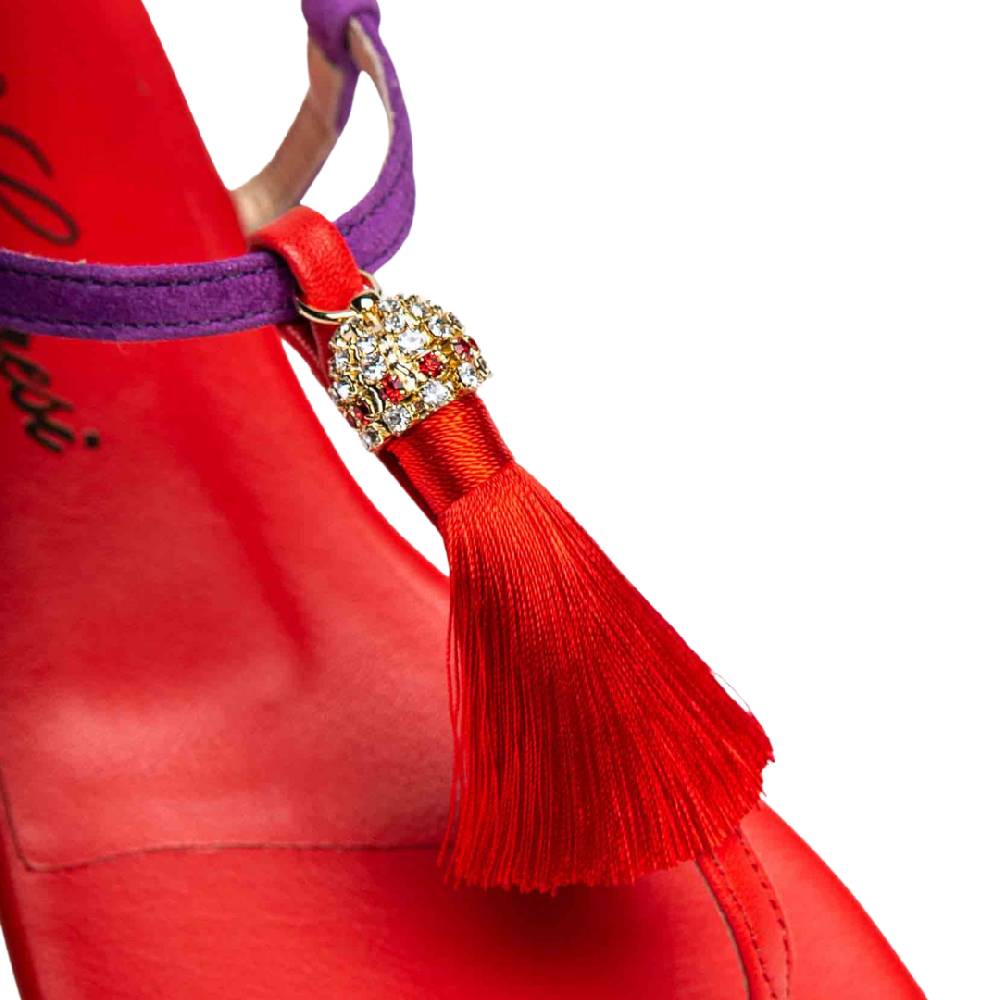 Le Capresi Lola-R In Linea