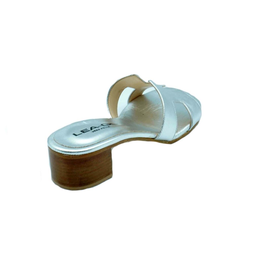 Lea Gu ciabattina in nappa laminata , fascia frontale, tacco 30mm In Linea