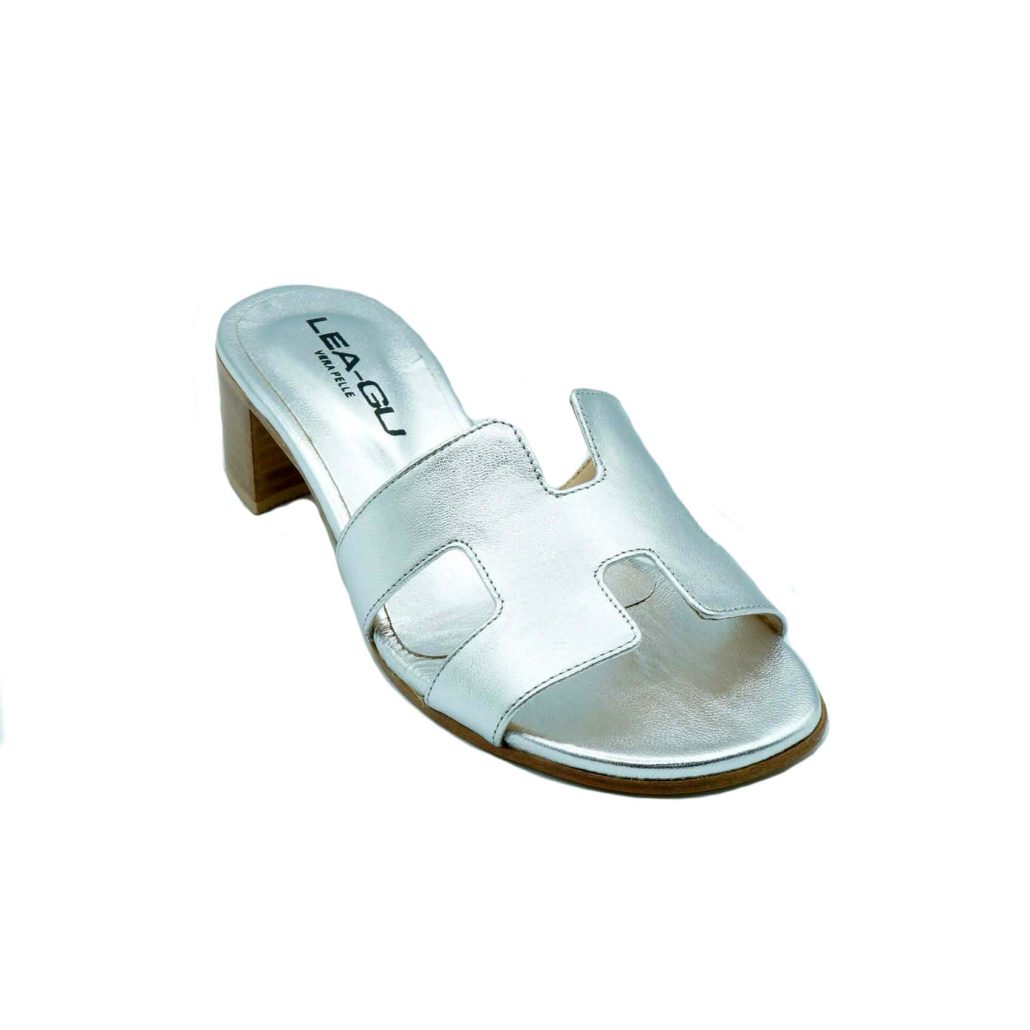 Lea Gu ciabattina in nappa laminata , fascia frontale, tacco 30mm In Linea