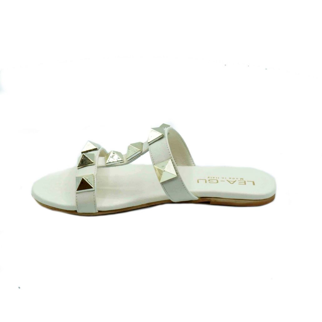 Lea Gu ciabattina in nappa, fascia frontale con borchie a piramide oro, tacco 0,5 mm Acquista Ora