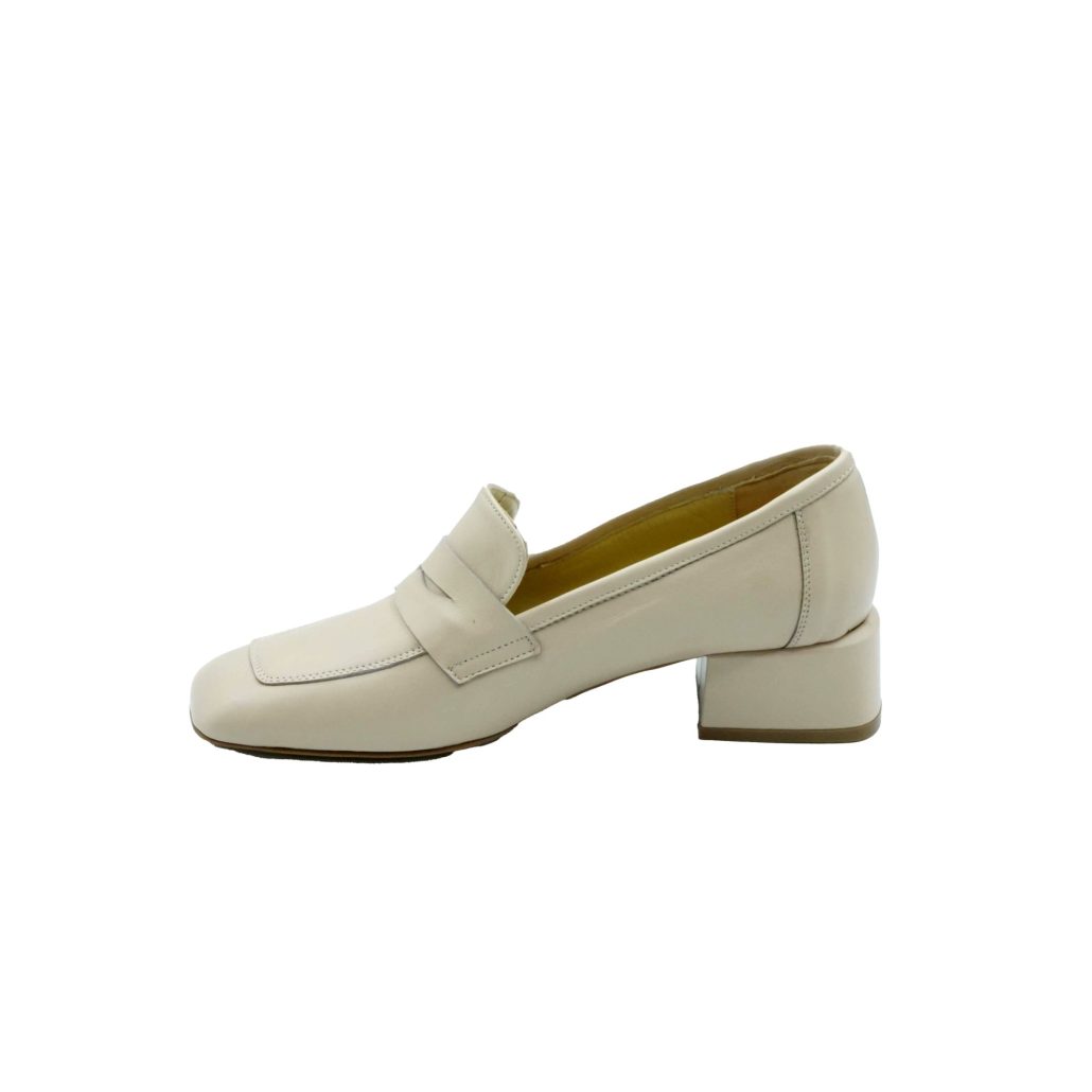 Lea Gu mocassino in nappa, punta quadrata, bocca di leone frontale, tacco 35mm Sconto