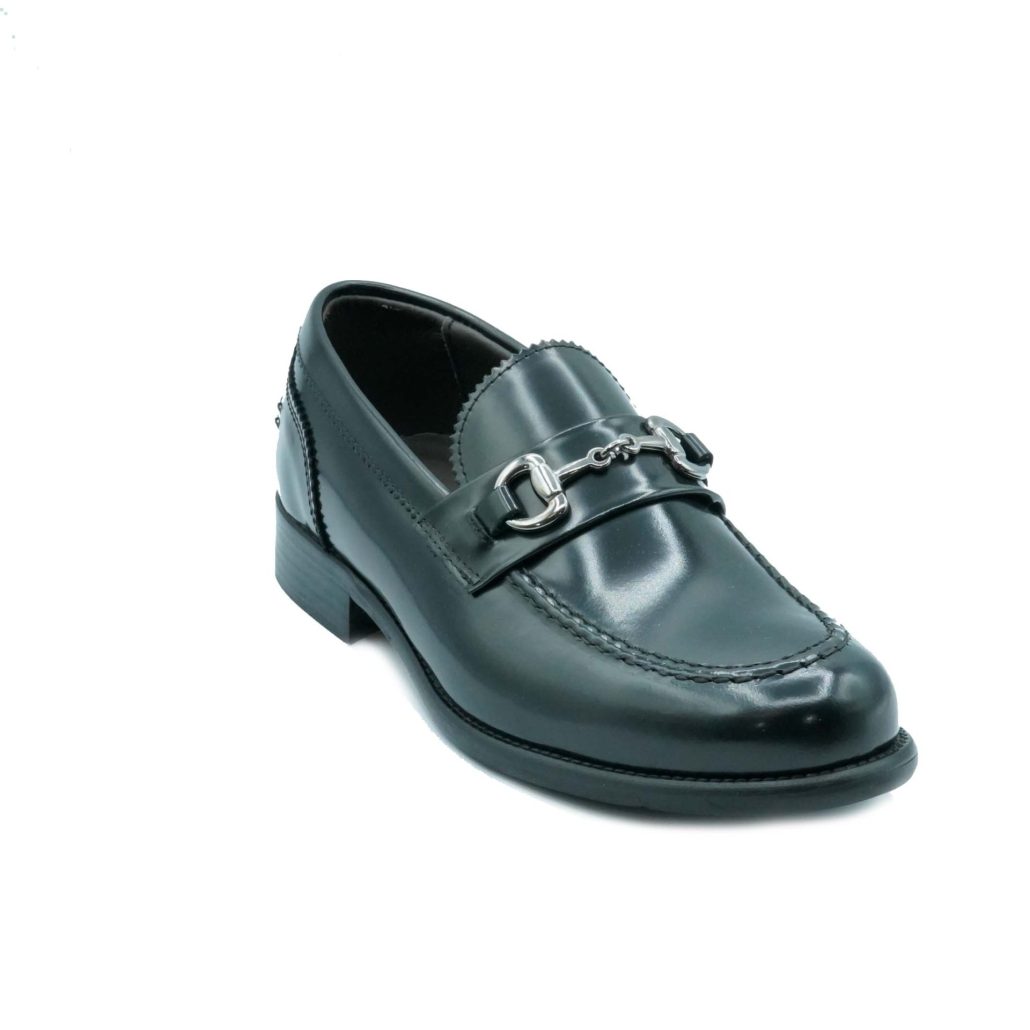 Lea Gu mocassino in vitello abrasivato, accessorio frontale, tacco 25mm Offerta