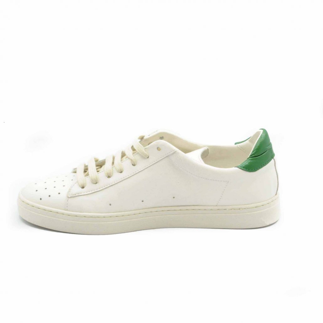 Lea Gu sneakers in nappa, punta traforata, tallone in contrasto verde, fondo gomma 25 mm Promozione