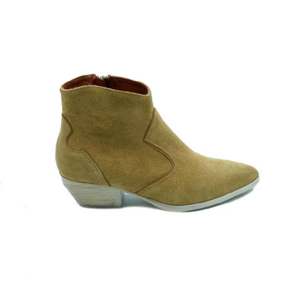 Lea Gu texano in camoscio con inserti in nappa, zip interna, tacco 40 mm Spedizione Gratuita