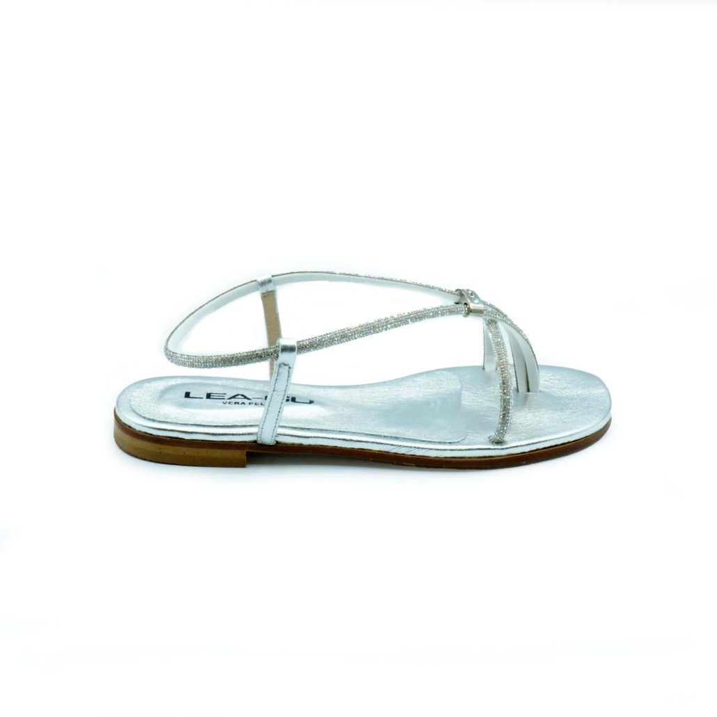 Lea Gu sandalo in nappa laminata, strass frontali, tacco 10mm Negozio
