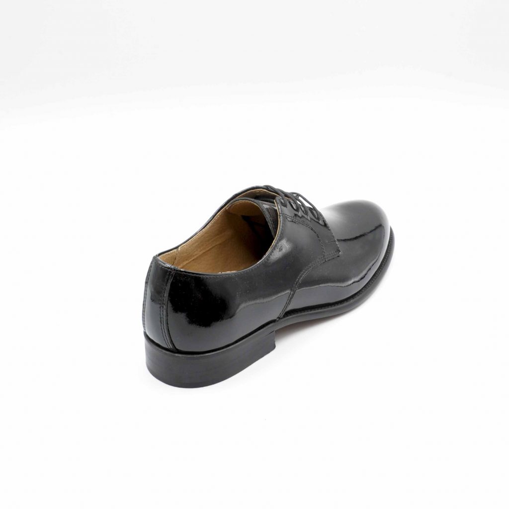 Lea Gu scarpa in vernice con allacciatura frontale, tacco 25 mm Economico