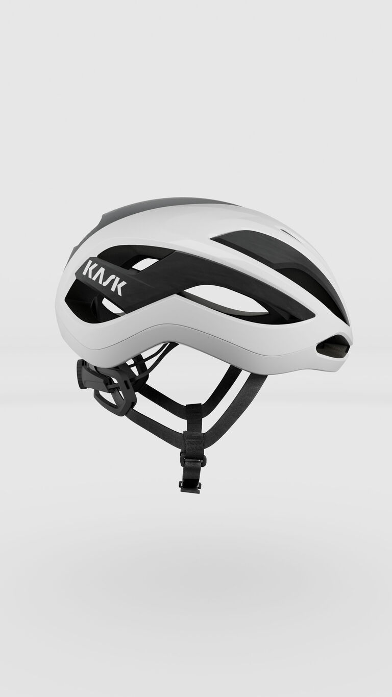 Kask Elemento € 375,00 Moda