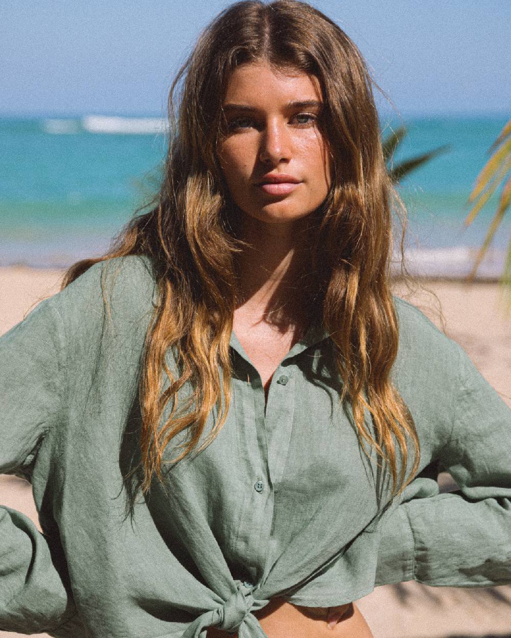 Manebí Linen Santos Shirt - Mineral Green Spedizione Gratuita