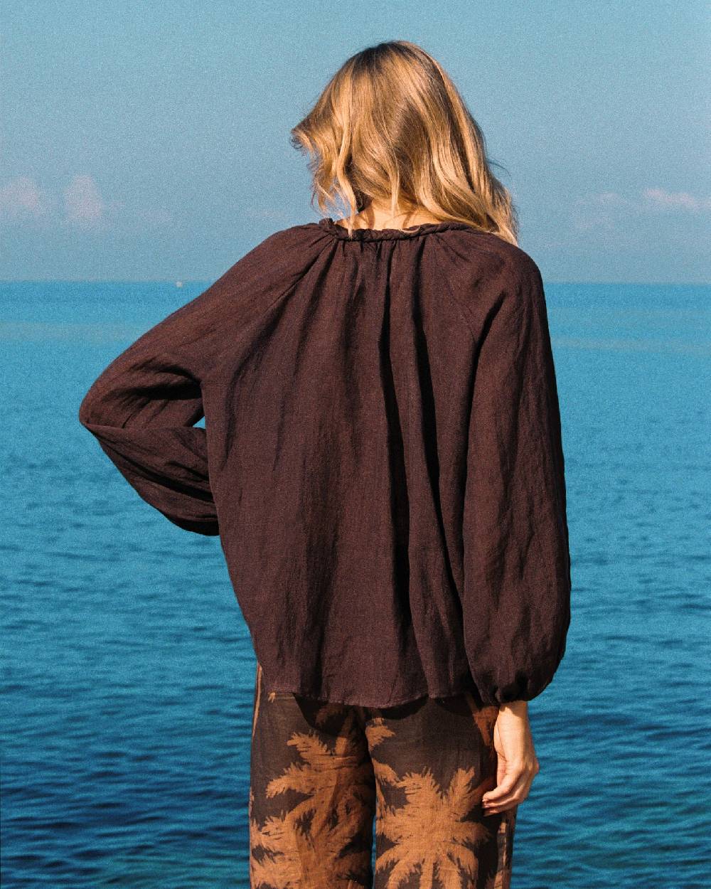 Manebí Linen Gauze Mykonos Shirt - Cocoa Offerta