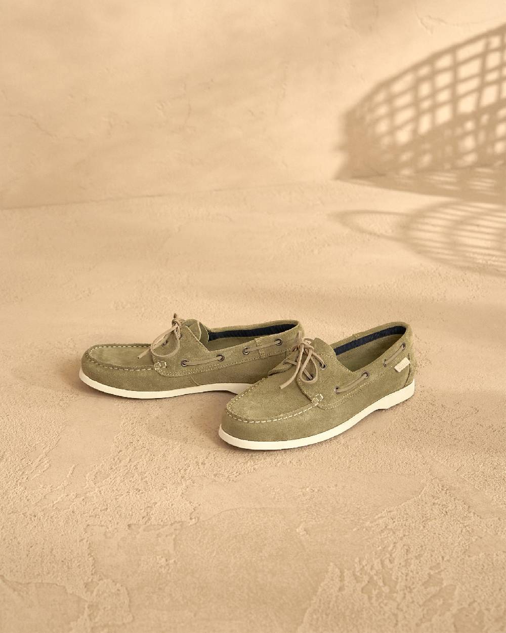 Manebí Suede Boat-Shoes - Hamptons Forest Offerta