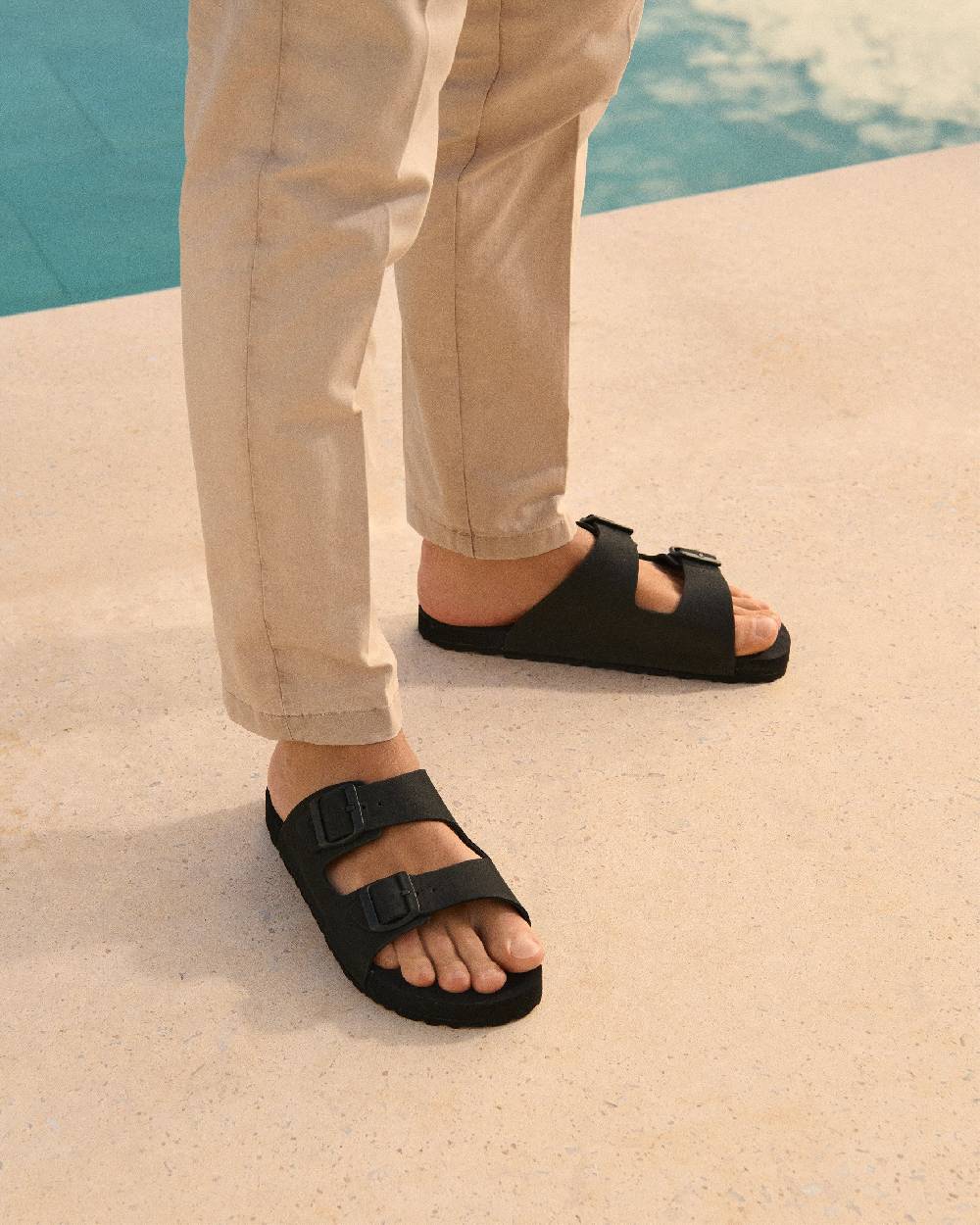 Manebí Eva Swim Sandals - Honolulu Black Vendite Flash