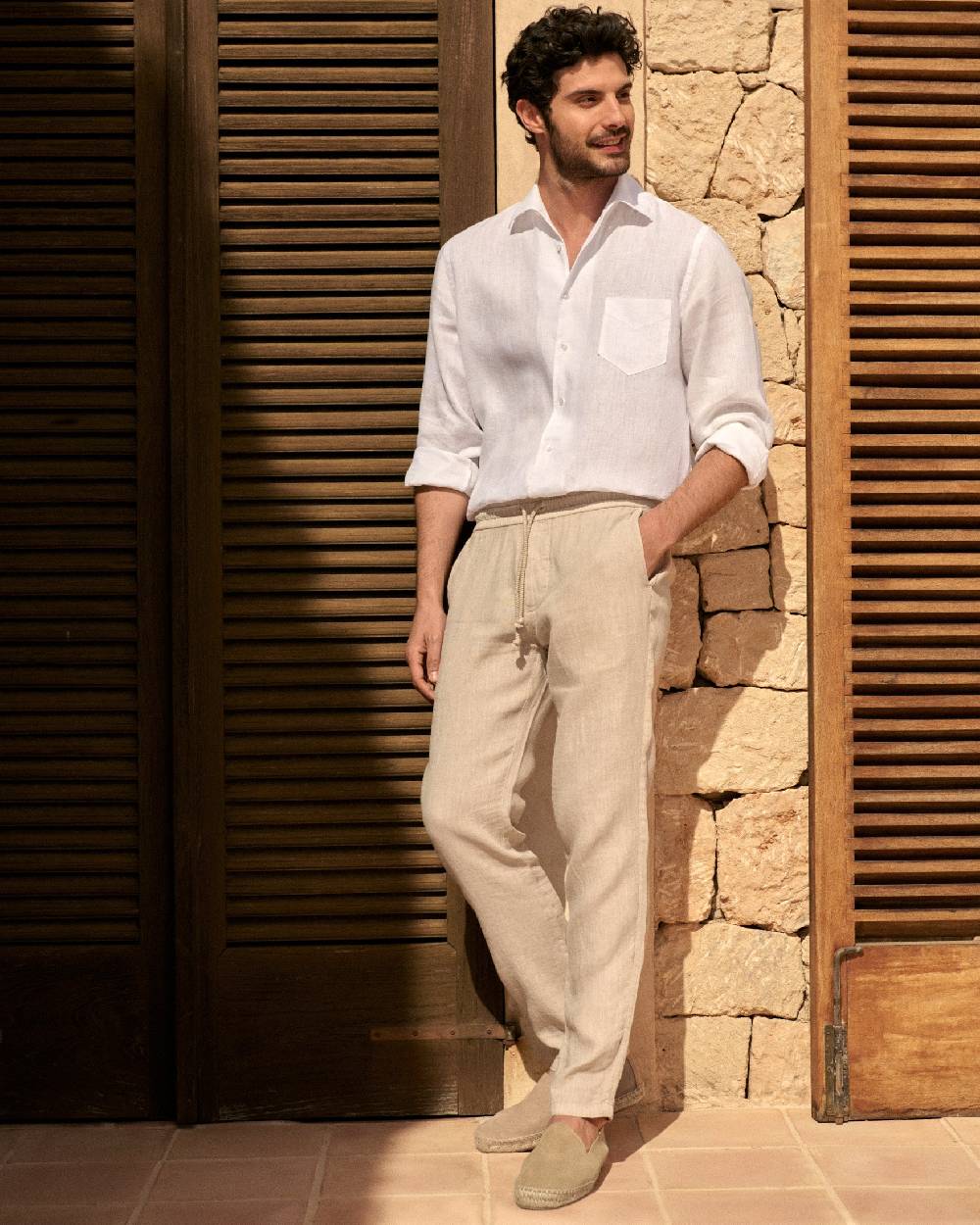 Manebí Linen Panama Shirt - Embroidered Palm White Nuovo