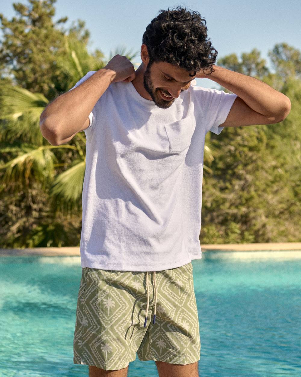 Manebí Organic Terry Cotton Emilio T-Shirt - Embroidered Palm White Vendita Economica