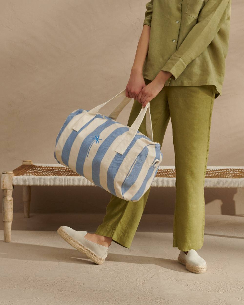 Manebí Canvas Weekend Bag - Embroidered Logo White and Indigo Stripes Italia