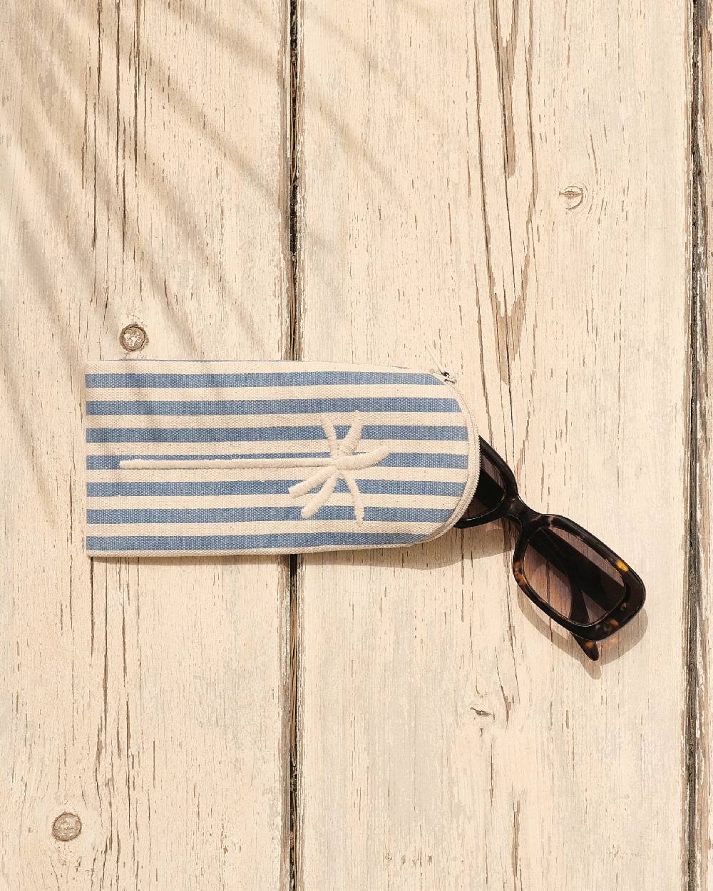 Manebí Canvas Sunglasses Case - Portofino White \u0026 Indigo Stripes In Linea