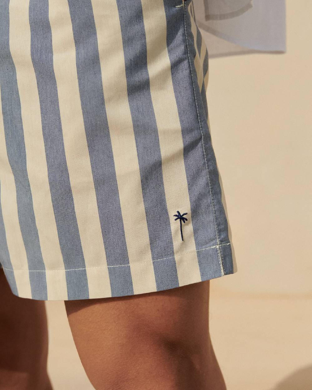 Manebí Printed Macro Stripes Swim Shorts - Navy Blue Macro Stripes Economico