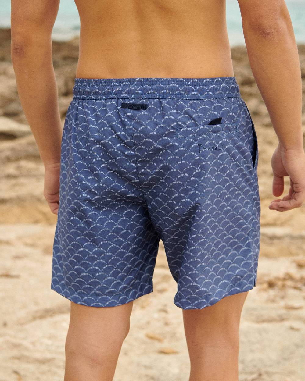 Manebí Sketched Waves Swim Shorts - Washed Print Navy Sketched Waves Saldi Di Fabbrica