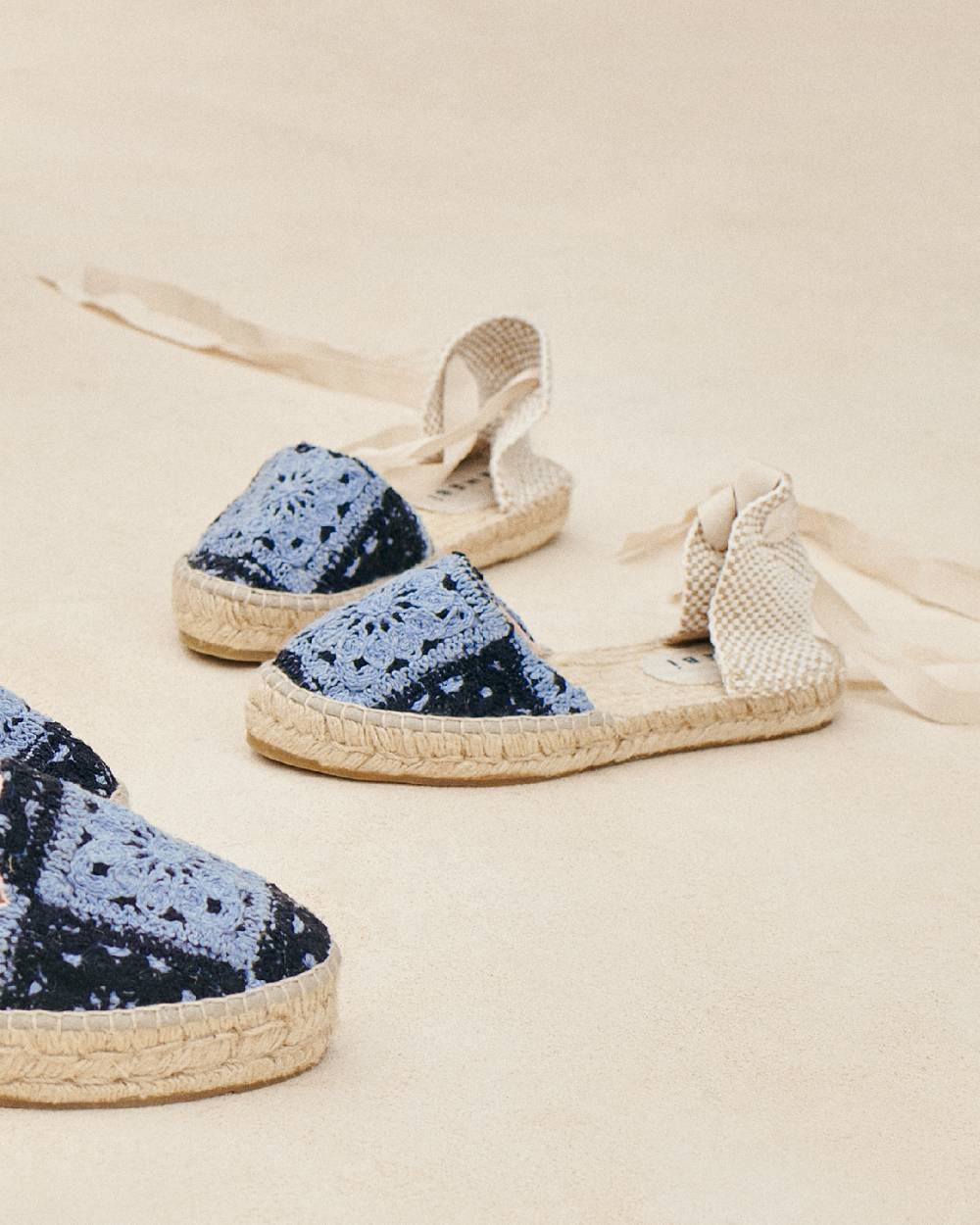 Manebí Cotton Crochet|Flat Valenciana Espadrilles - Indigo \u0026 Navy Blue Acquista Ora