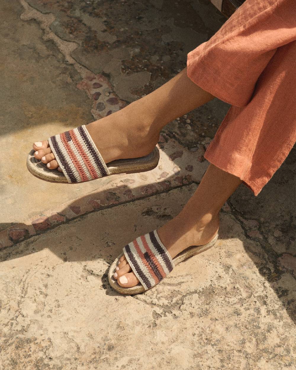 Manebí Cotton Crochet Jute Sandals - Cocoa \u0026 Orange Rust Stripes Prezzo Ridotto