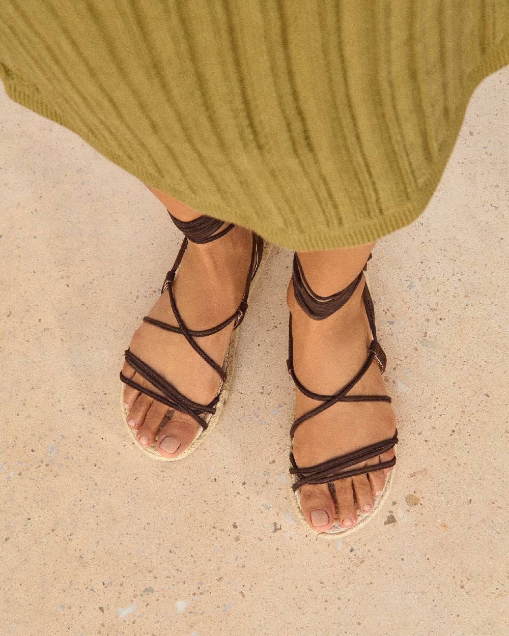 Manebí Suede \u0026 Jute Lace-Up Sandals - Cocoa Offerta Anniversario