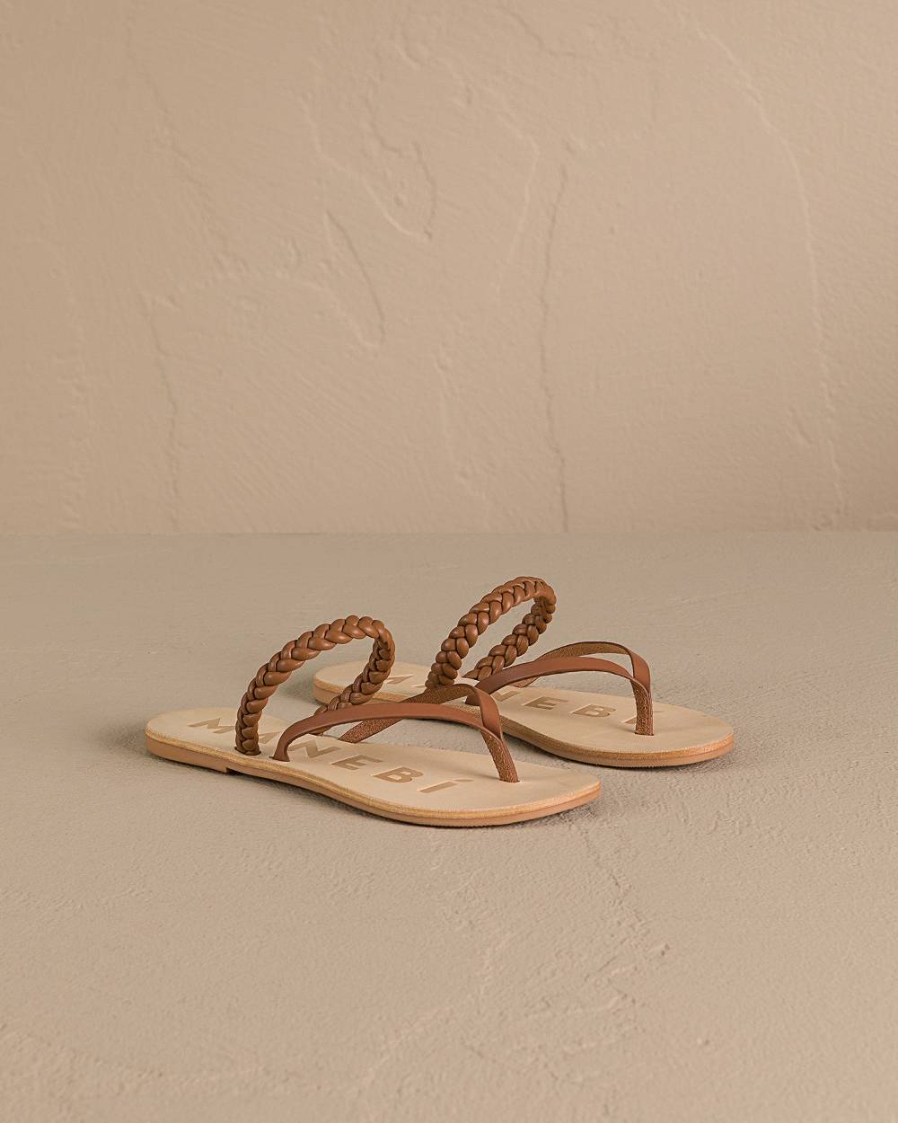 Manebí Leather Braid Thong Sandals - Canyon Tan Pezzi Unici