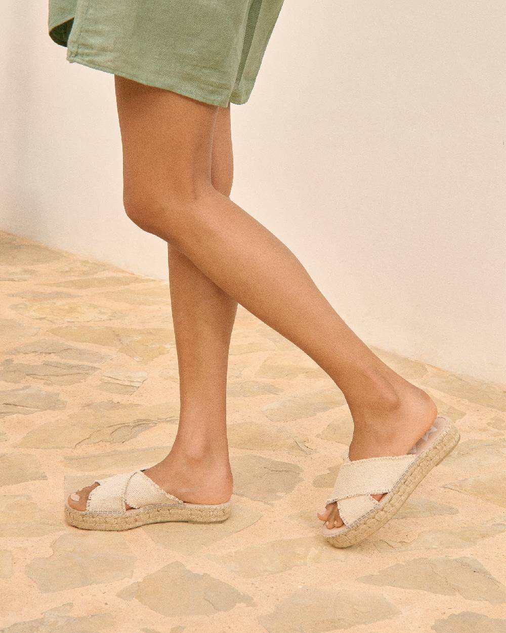 Manebí Coarse Woven Canvas Crossed Bands|Double Sole Sandals - Natural Fino Al -60%