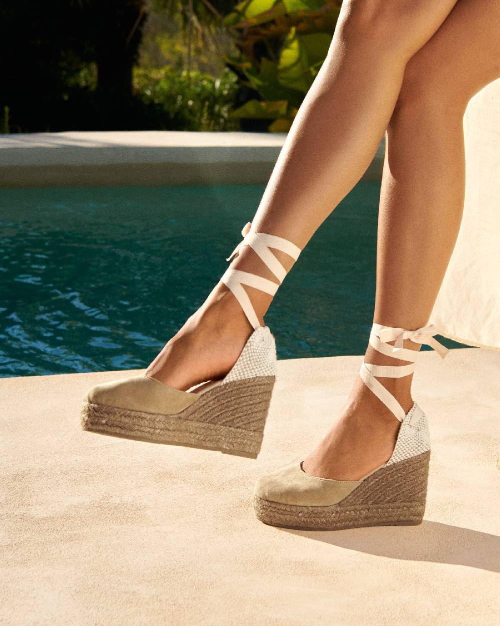 Manebí Soft Suede Wedge Espadrilles - Hamptons Vintage Taupe On Tone Outlet