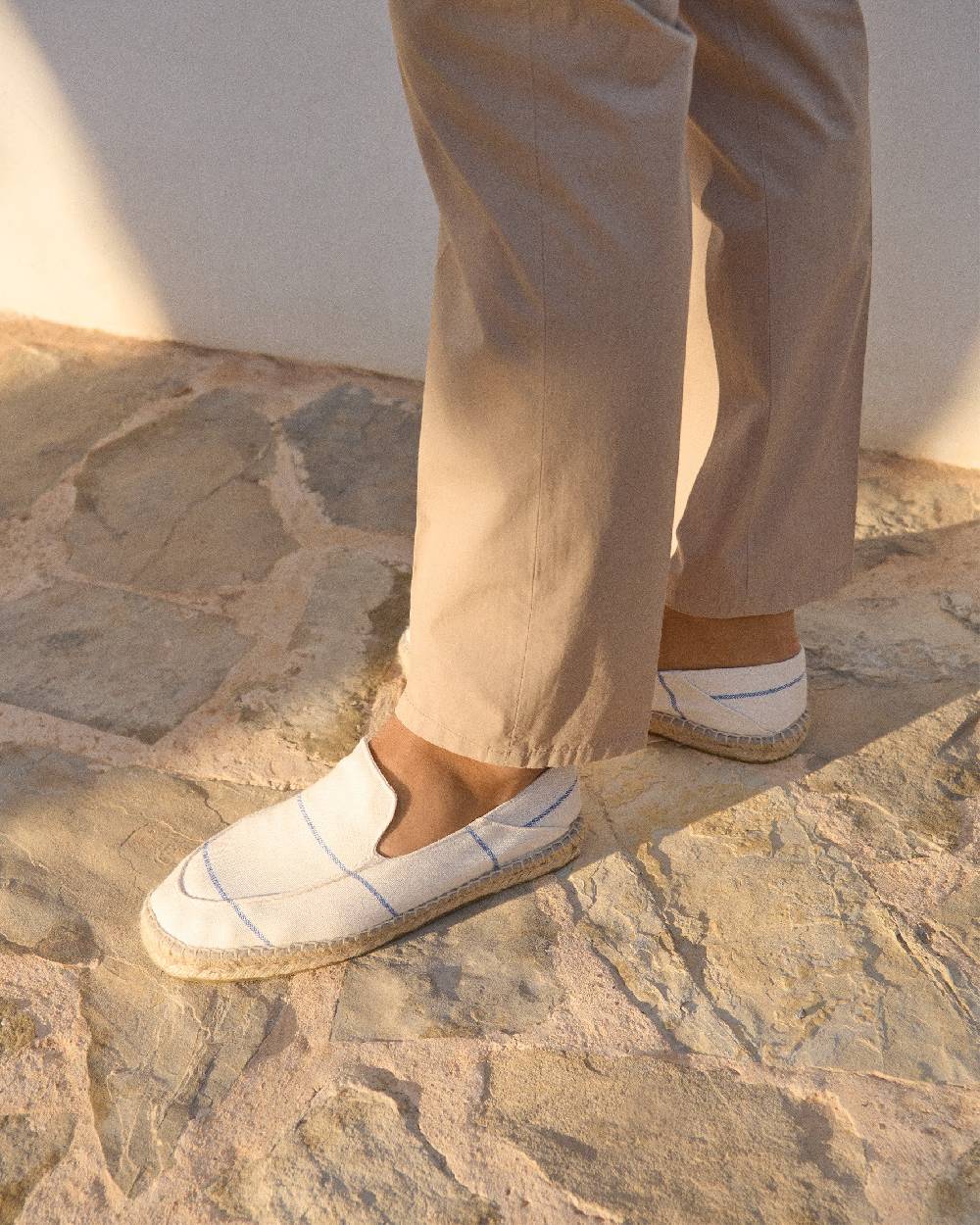 Manebí Woven Canvas|Traveler Loafers Espadrilles - Navy Blue Micro Stripes On Beige Sconto