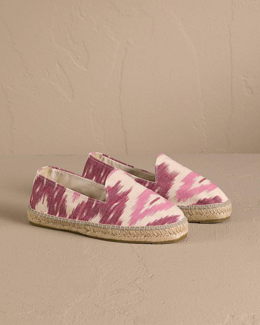 Manebí Dyed Cotton Espadrilles - Pink And White Ikat In Vendita