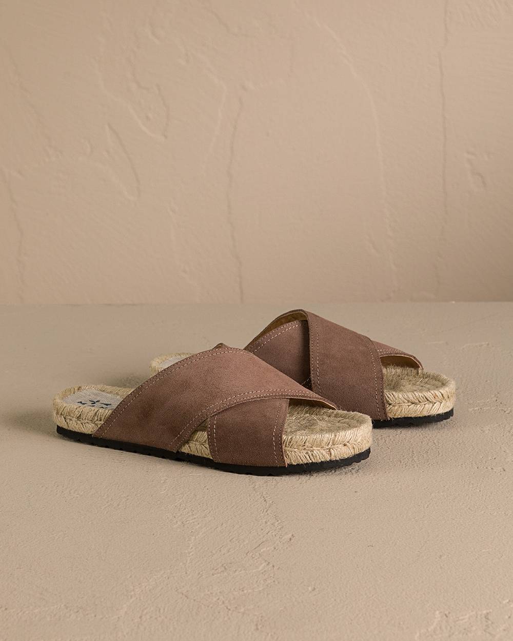 Manebí Suede Crossed Bands Sandals - Moka Vendita Calda