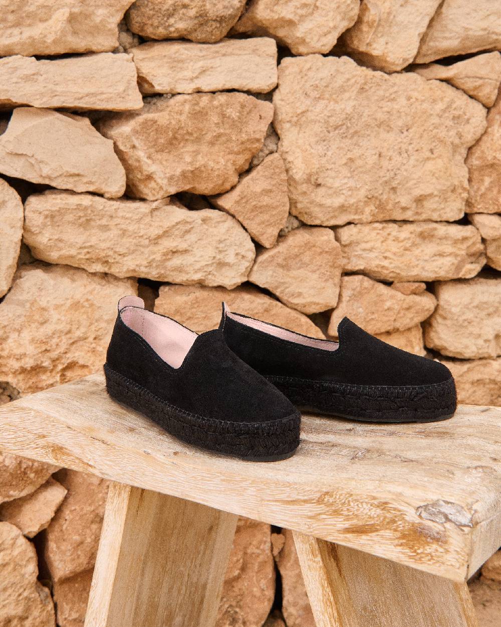 Manebí Suede Double Sole Espadrilles - Hamptons Black On Tone Novità