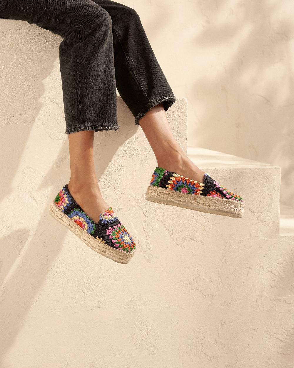 Manebí Cotton Crochet Double Sole Espadrilles - Yucatán Orange And Pink On Black Offerte