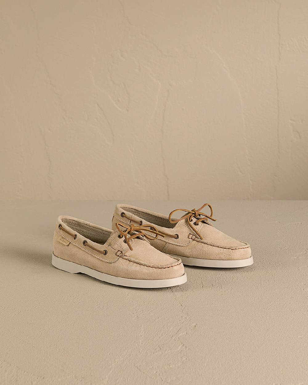 Manebí Suede Boat-Shoes - Hamptons Champagne Beige Italy