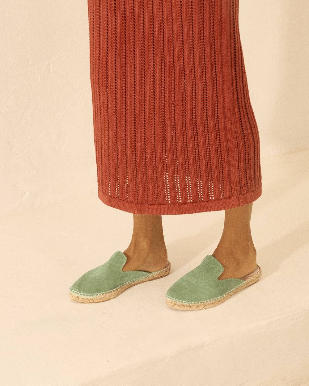 Manebí Suede Mules - Hamptons Sage Vendita