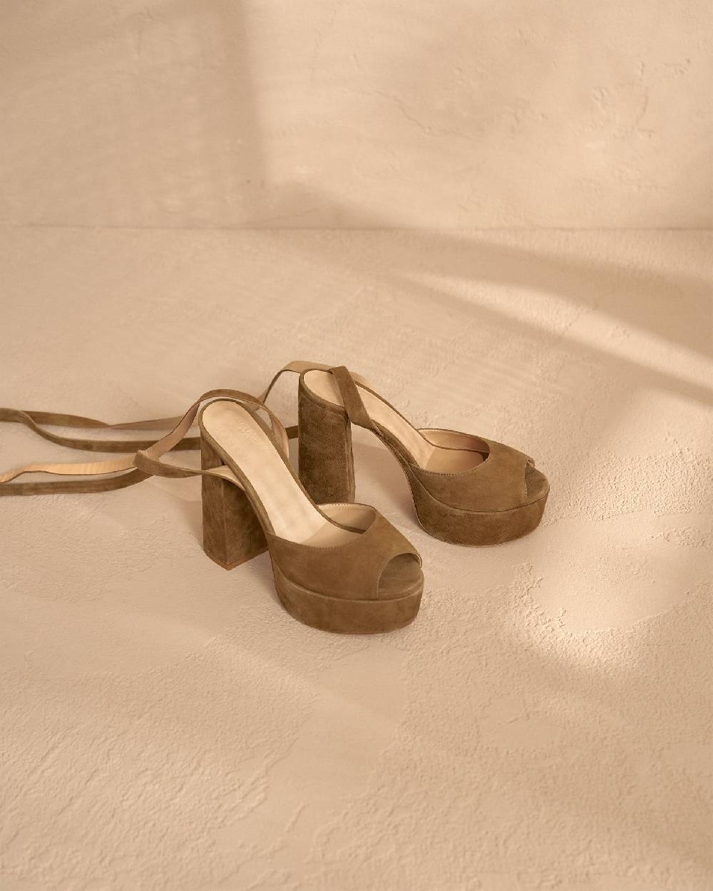 Manebí Bellini Suede Platforms Sandals - Tie-Up Tobacco Italia