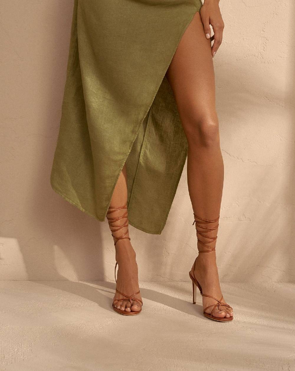 Manebí Alex Leather Heels - Thongs Brown Nuovo