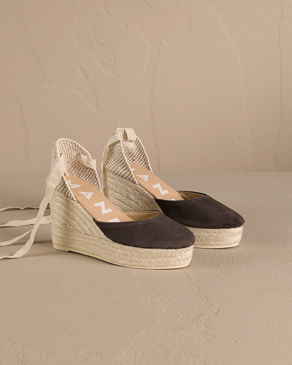 Manebí Soft Suede Wedge Espadrilles - Cocoa Vendita Calda