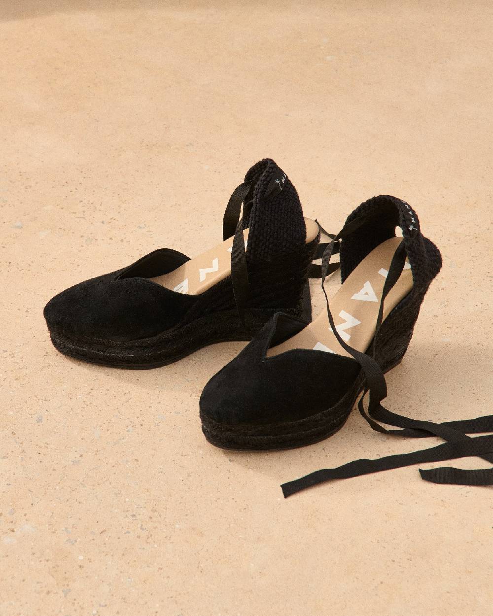 Manebí Soft Suede Heart-Shaped|Wedge Espadrilles - Hamptons Black On Tone In Saldo
