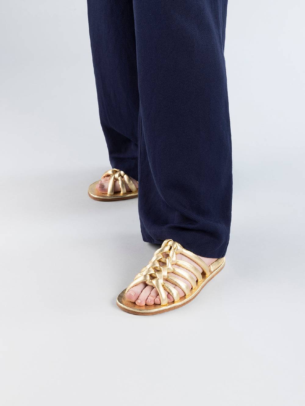 Officine Creative CYBILLE 016 Sandali Slide in Pelle Oro Vendite Flash