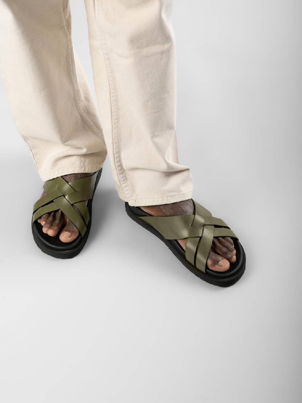 Officine Creative CHARRAT 003 Sandali in Pelle Verde Sottocosto