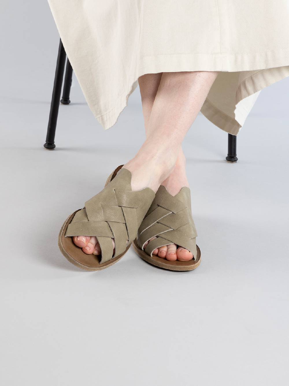 Officine Creative ITACA 049 Sandali Slide in Pelle Verde Nuova