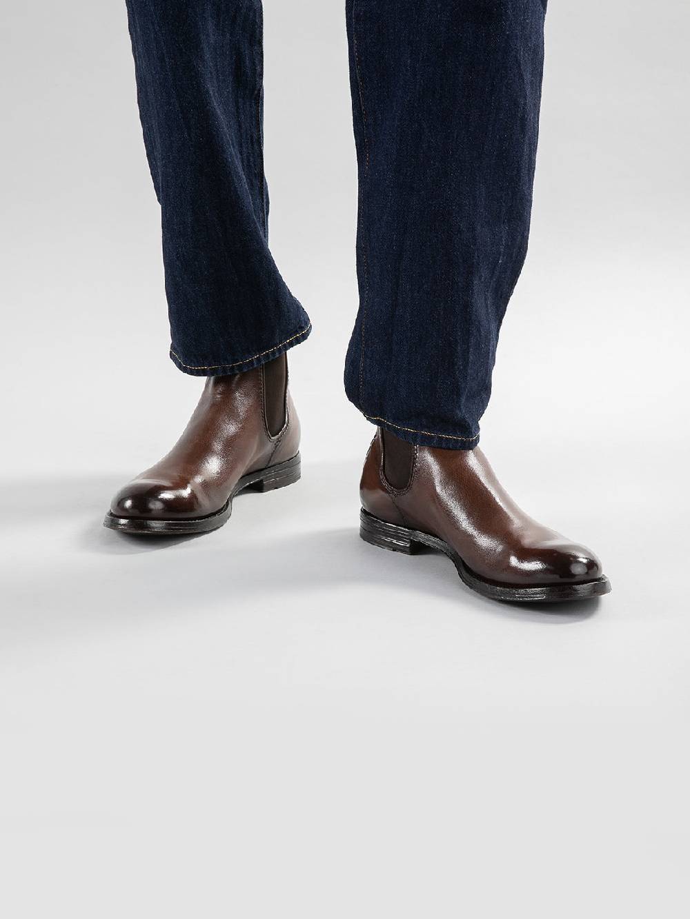 Officine Creative ANATOMIA 083 Stivaletti Chelsea in Pelle Nera Sottocosto