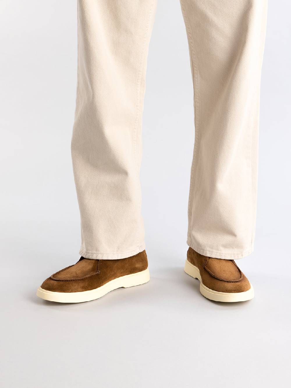 Officine Creative BONES 003 Stivaletti Chukka in Pelle Scamosciata Tortora Moda