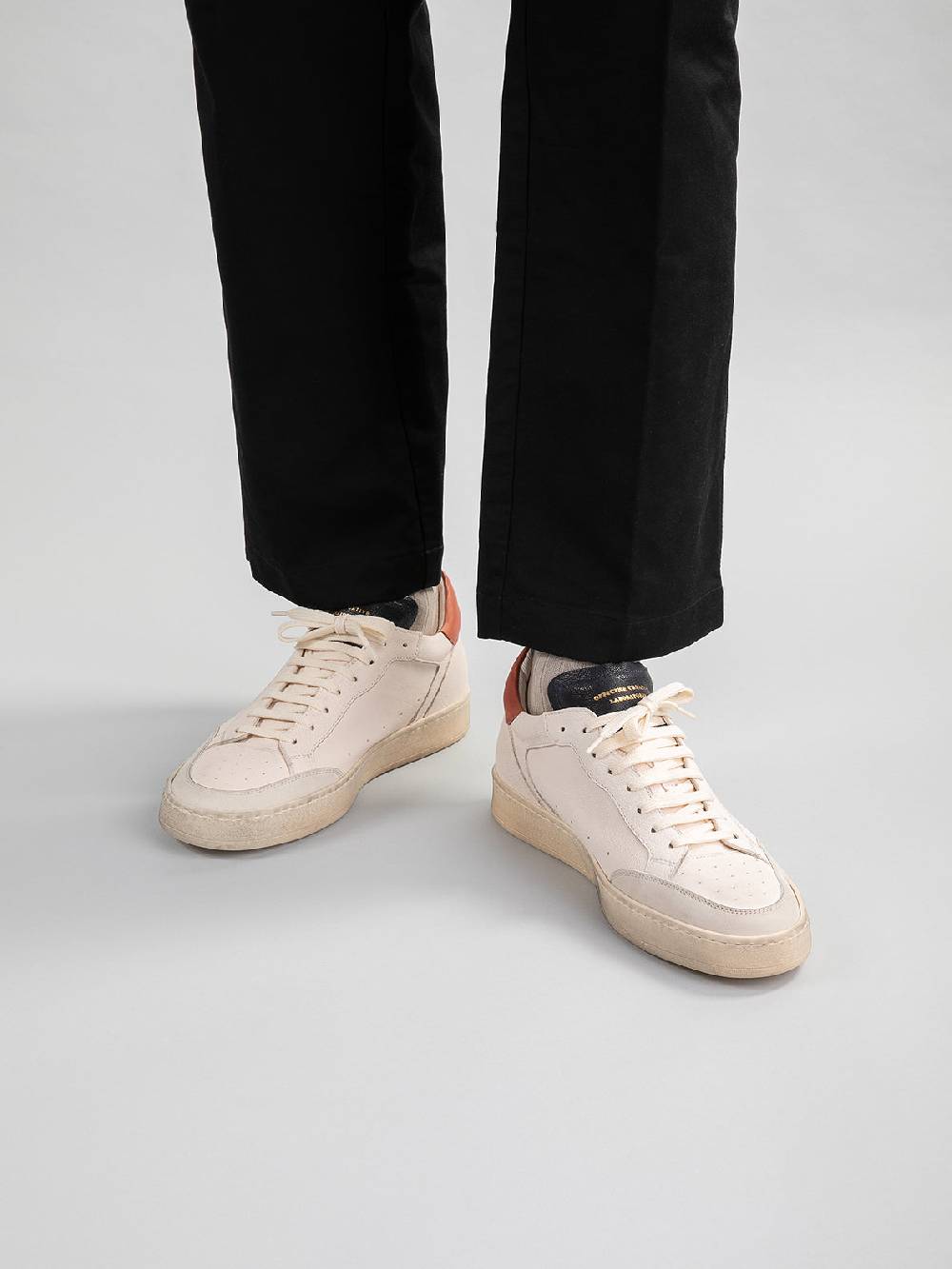 Officine Creative MAGIC 001 Sneakers in Pelle e Camoscio Bianco Vendita calda