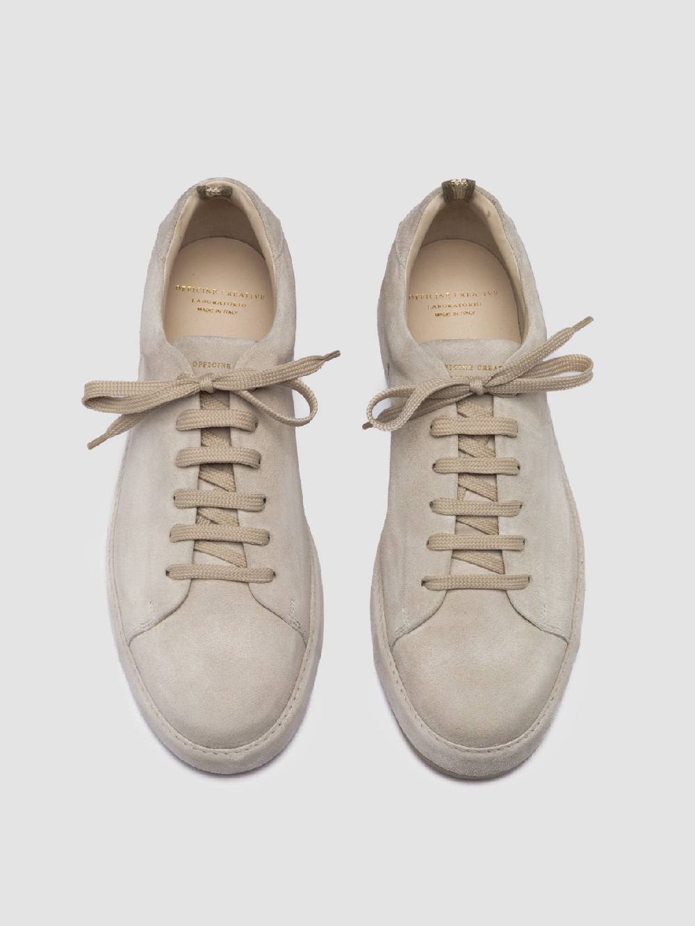 Officine Creative COVERED 001 Sneakers Basse in Pelle Scamosciata Grigia Offerta Pasqua