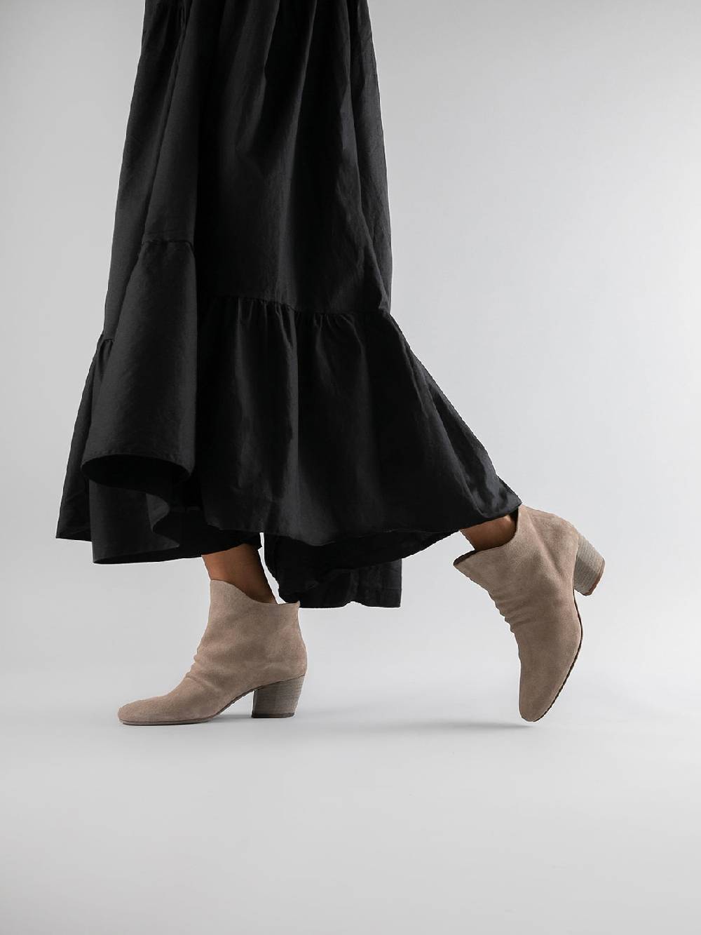 Officine Creative BETH 006 Stivaletti in Pelle Scamosciata Tortora Duty-free