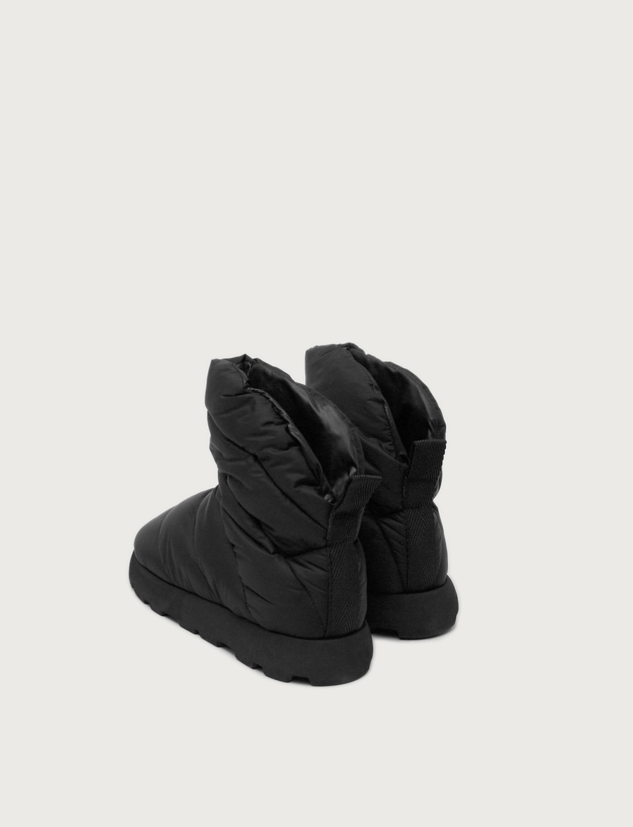 Piumestudio Luna Matte Black I Più Venduti