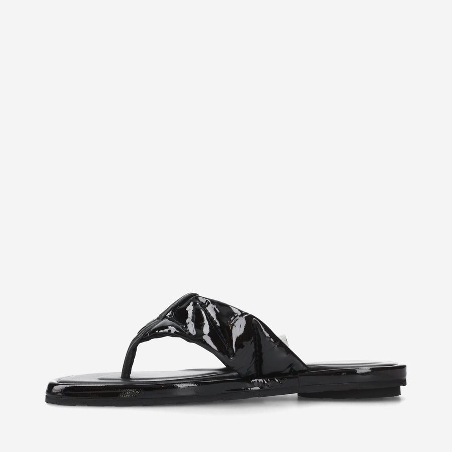 Premiata Sandali infradito M6654B in nappa imbottita Offerte