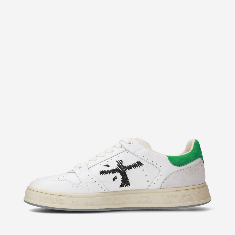 Premiata QUINN 6683 Soddisfazione Garantita