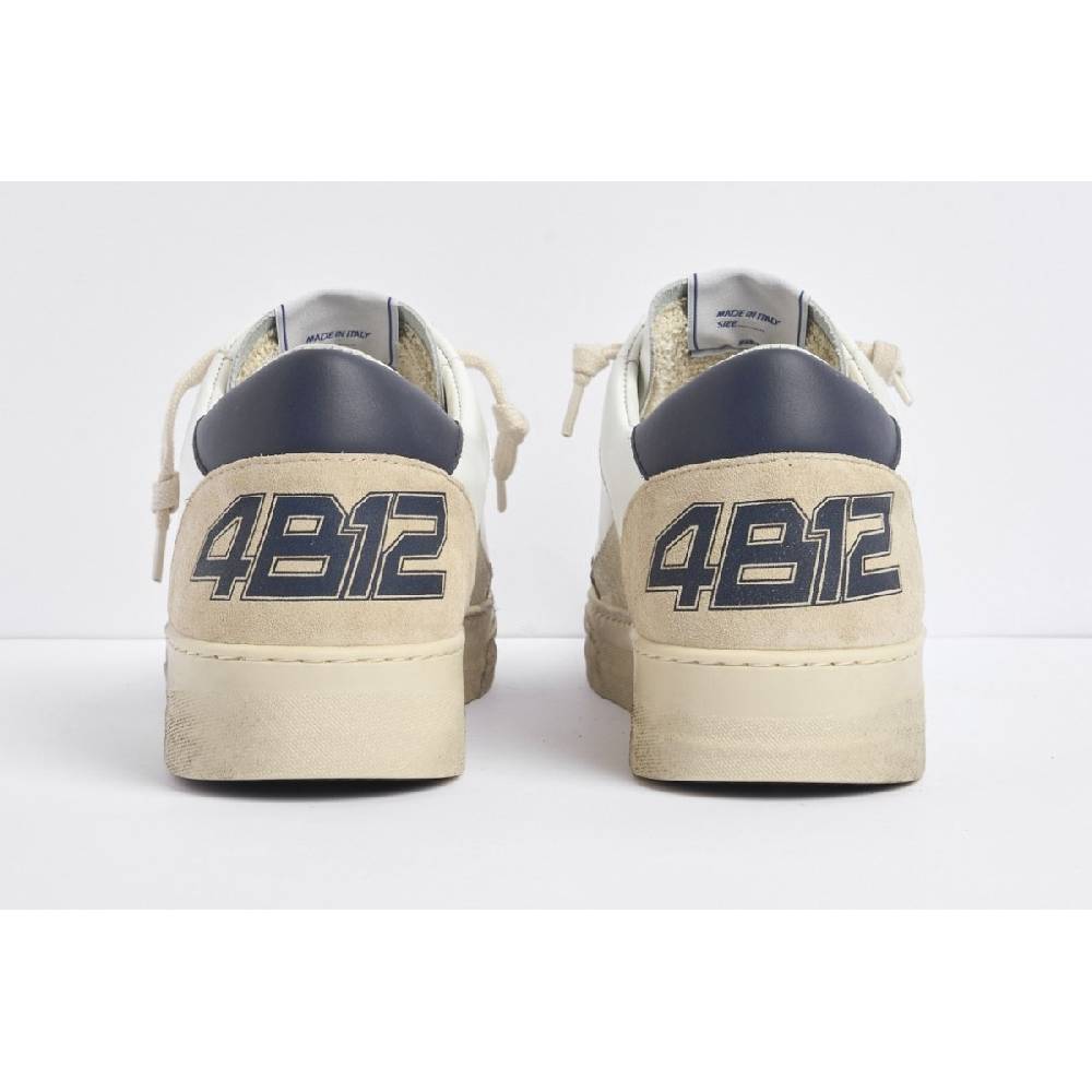4B12 KYLE - U752 Italy